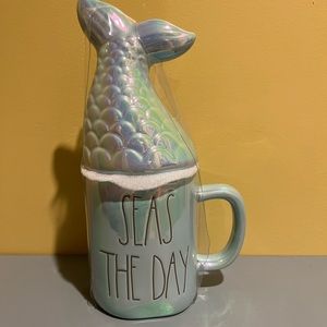Rae dunn topper mug